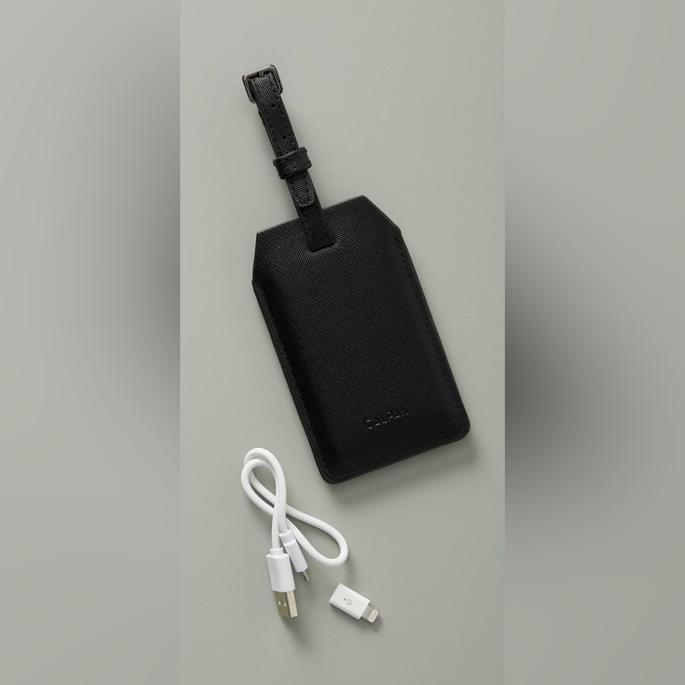 CALPAK Black Charging Luggage Tag